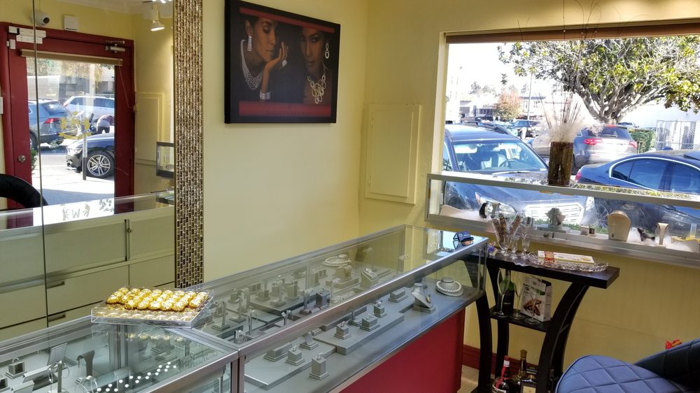 JOM inside Interior of the Jewels of Monaco showroom